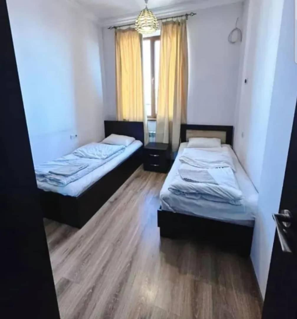 Elite Apartments Yerevan Bagian luar foto