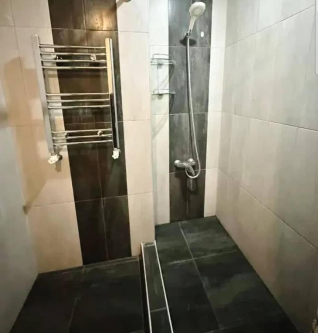 Elite Apartments Yerevan Bagian luar foto